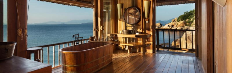 TOP 6 hotels with incredible bathrooms